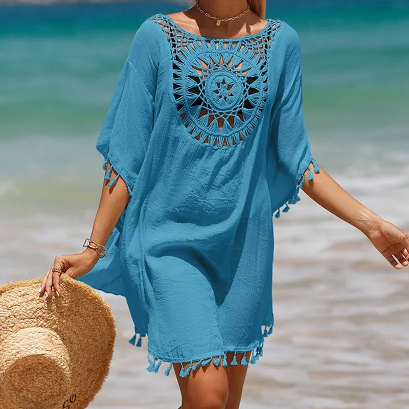 Robe de plage courte en tricot au Crochet, vacances, épissure, couleur unie, vêtements de plage, petit pompon, protection solaire, Smock de plage Sexy