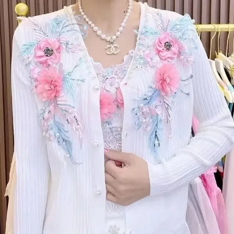 2024 Spring Luxury Pearls Beaded Flowers Stitch Knitted Cardigan For Women New In Long Sleeve Knitted Outwear Sweater Coat 