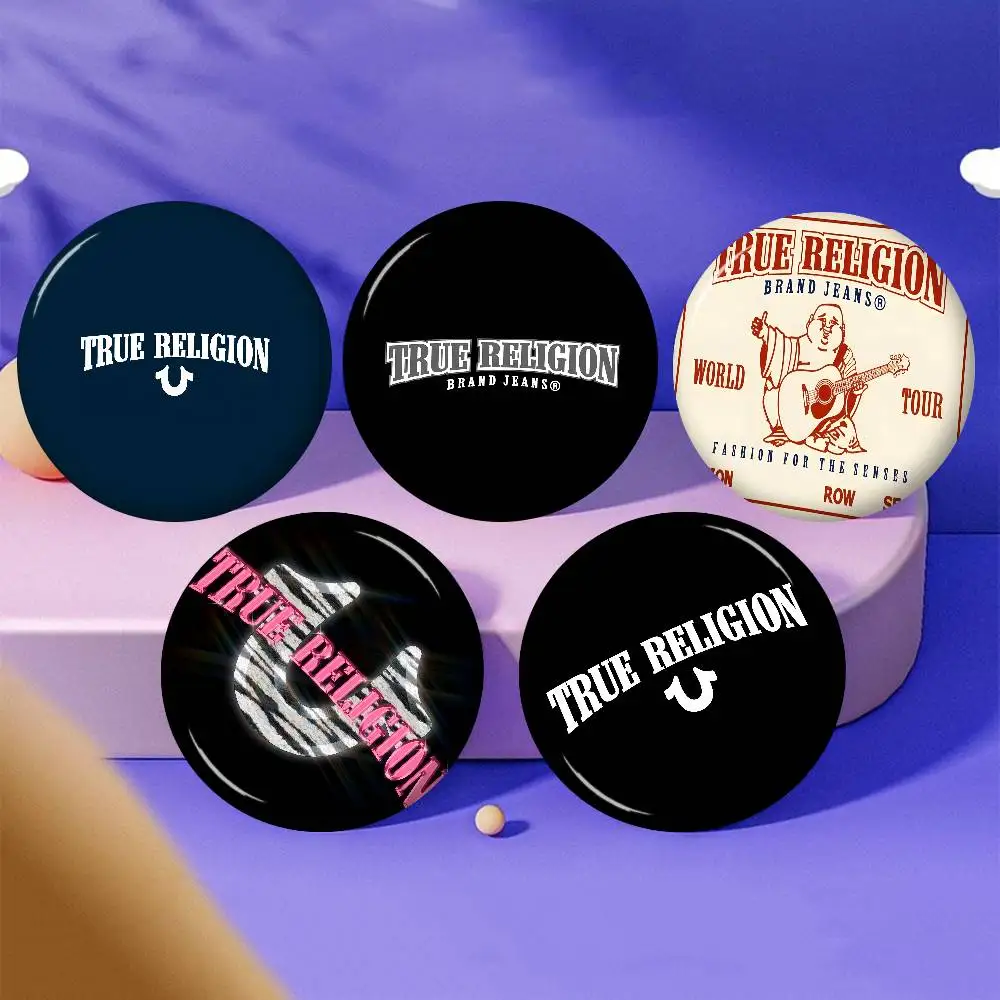 Denim Brand T-True R-Religion Round Button Pins Slogan Creative Brooches Clothes Decoration Fashion Cartoon Jewelry Gifts