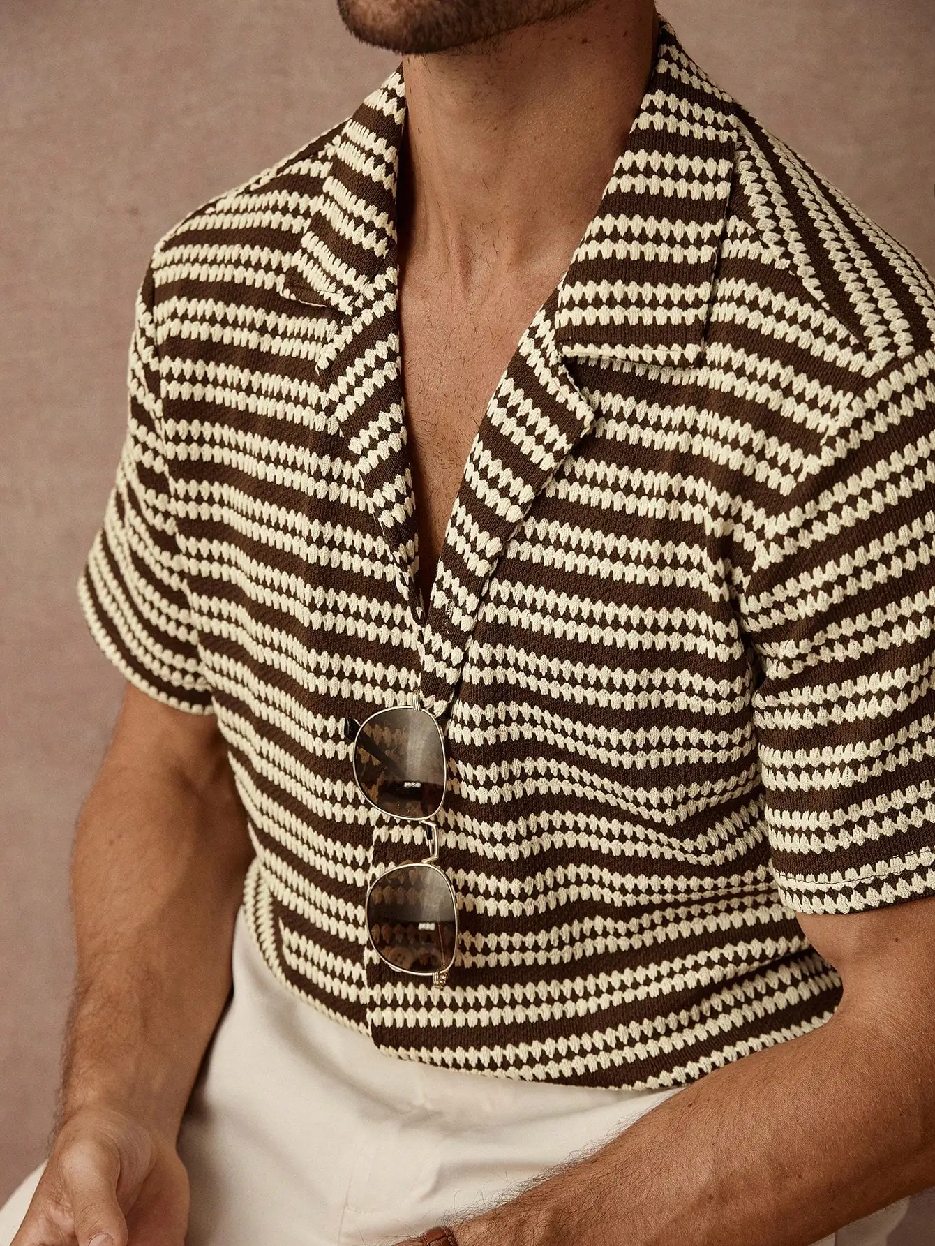 

Men's Knitted Stripe Jacquard Short Sleeve Cardigan, Casual Vacation Style