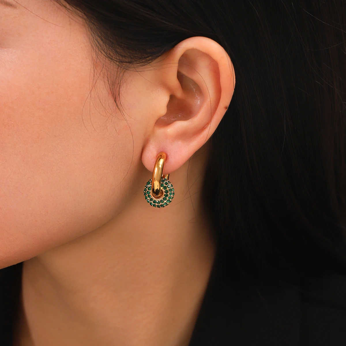 

Huangchao Full Rhinestone Circle Hoop Earrings for Women Stainless Steel Plated 18K Gold Earing Fashion Jewelry Accessories