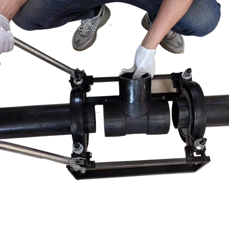 Thruster Sleeve Auxiliary Artifact Time-saving and labor-saving fixture Gas pipeline