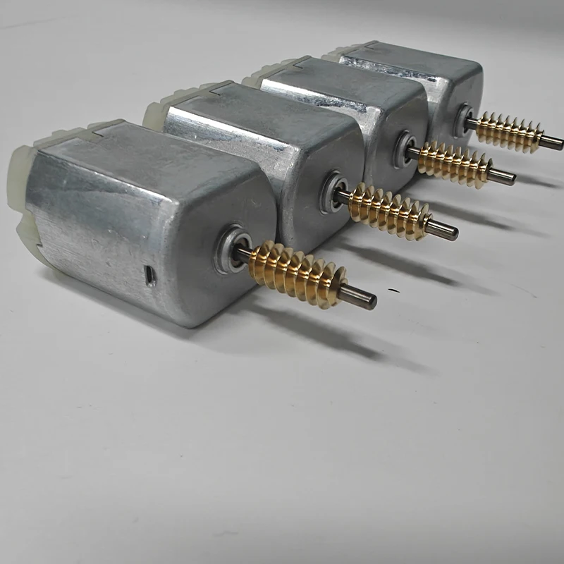 

4PCS 1020792 Car Rearview Folding Mirror 12V DC Motor For Ford Edge/C-Max/Ka MK2 Fusion/Focus MK3 Kuga MK1 Fiesta MK7 Mondeo MK4