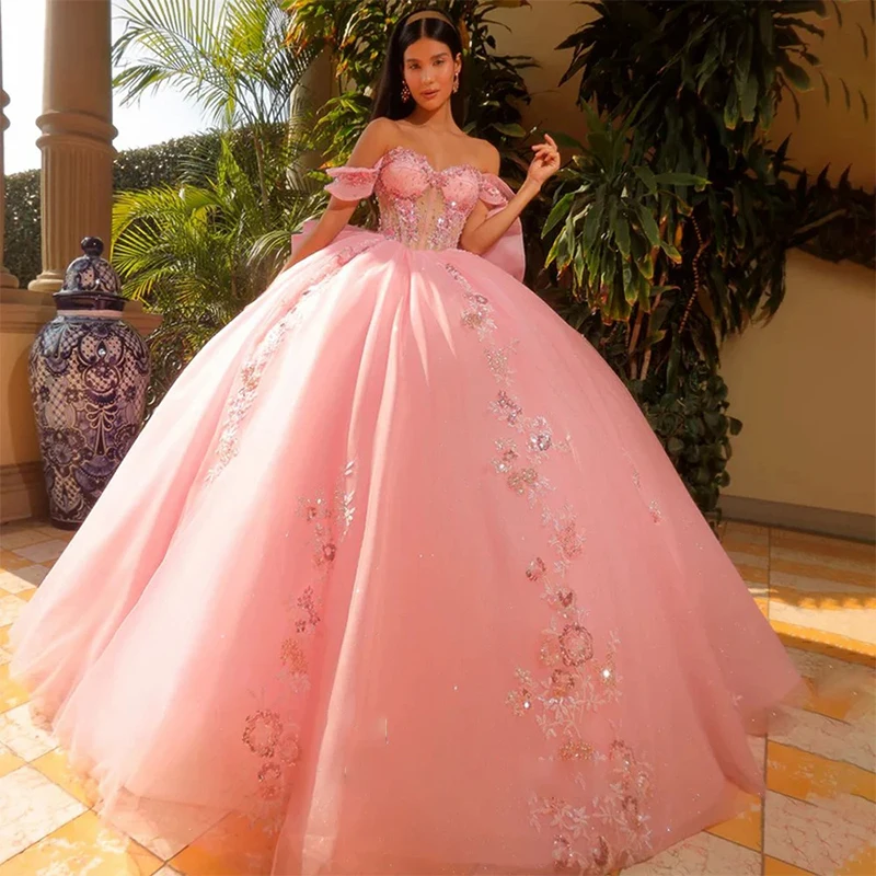 

High Quality Quinceneara Dress Embroidered Lace With Bead Ball Gown Sleeveless Boat Neck Formal Party Customized Sweet 15 Girls