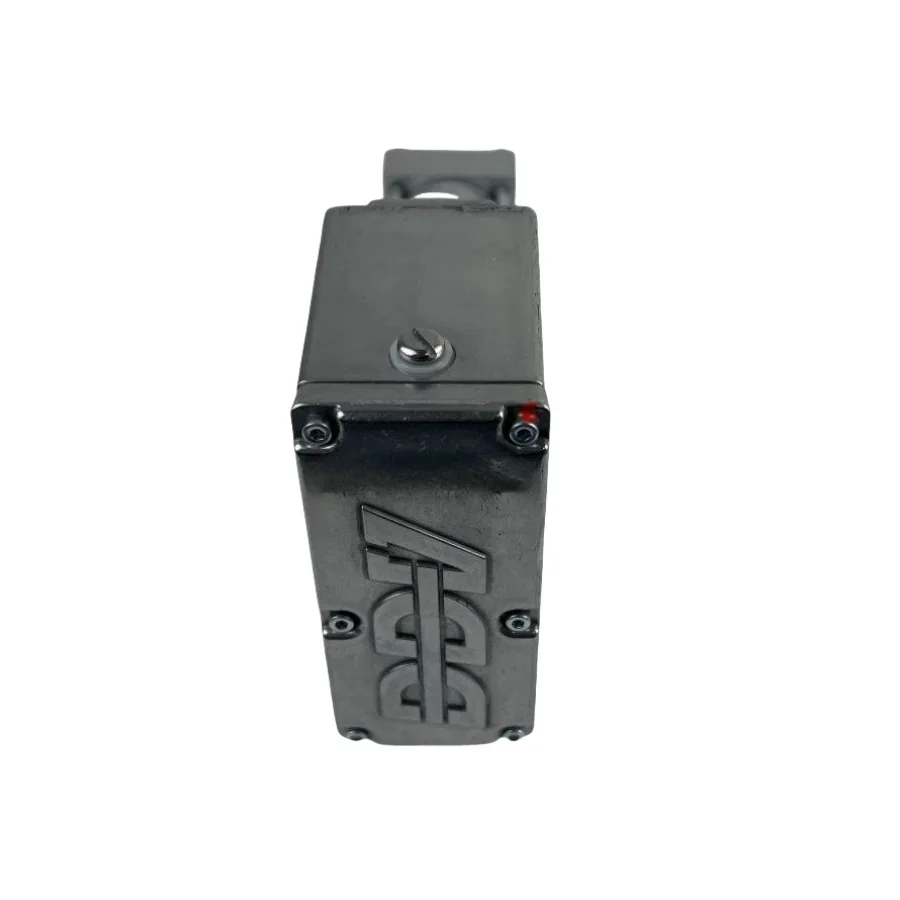 

D633 Series Servo Valve D633-460B D633-498B D633-509B D633-328B D633-303B D633-317B D633-308B D633-313B Valves