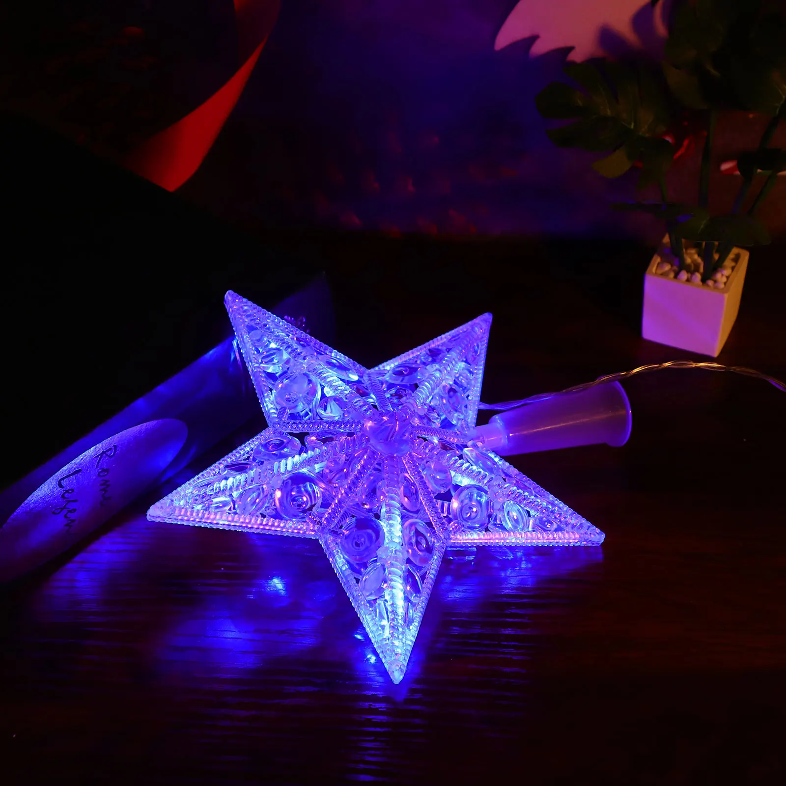 

1pc Led Christmas Tree Topper Light Star Shaped Xmas Treetop Decor For Holiday Party Wedding Christmas Decorations