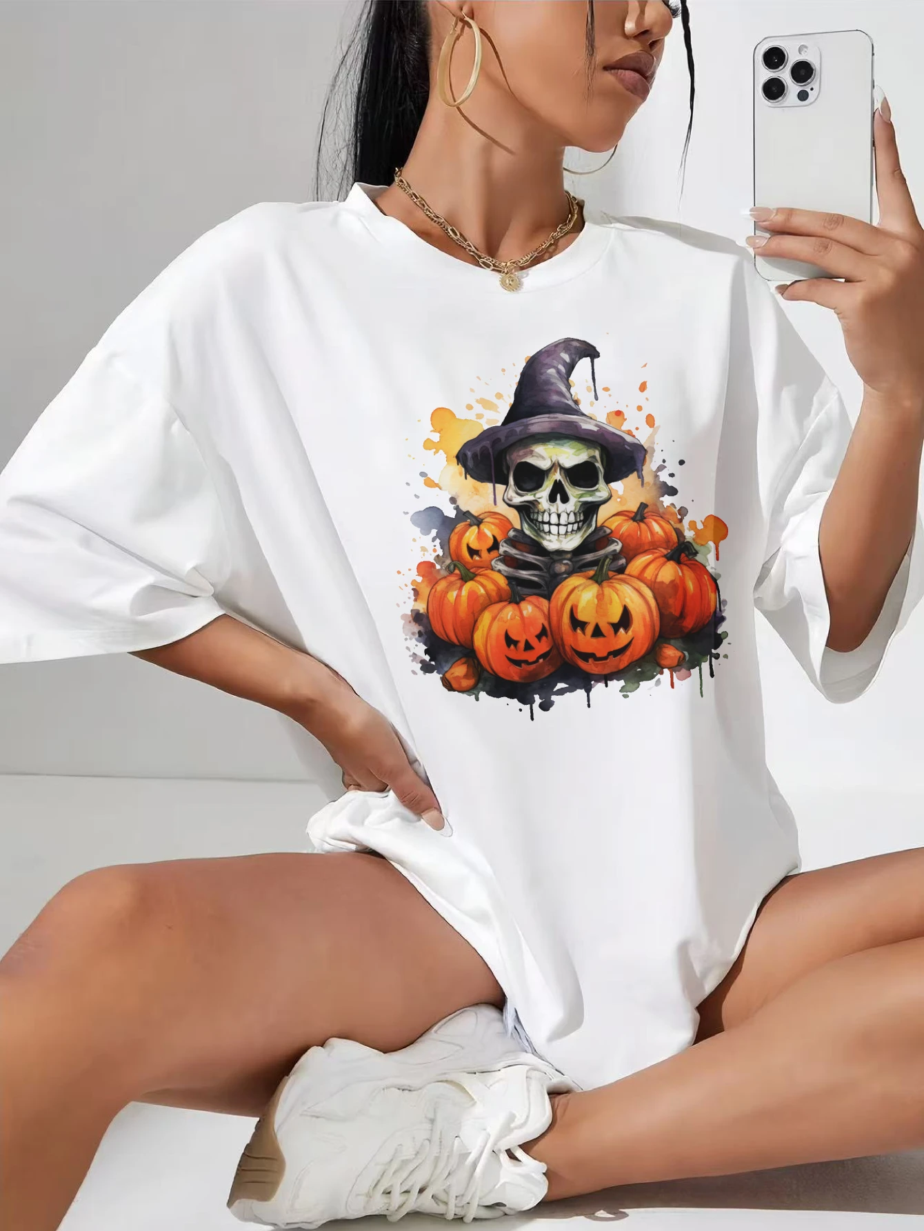

Salem Witch Cocktail Club Halloween Plus Size White Crew Neck Shirt Women Cotton Comfy Loose Fit T-Shirt with Halloween Print