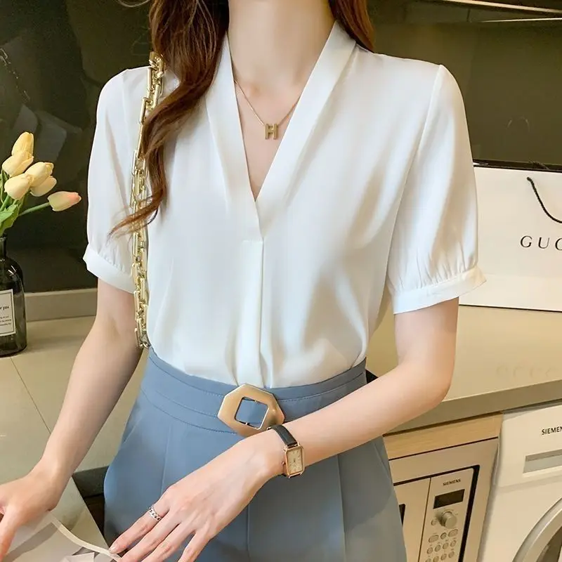 Commuting Solid Color Summer Short Sleeved Temperament V-neck Women Chiffon Shirt Suit Large Size Comfortable Light Ripening Top