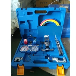 Value refrigeration integrated tools kit with manifold gauge and flaring tool VTB-5B