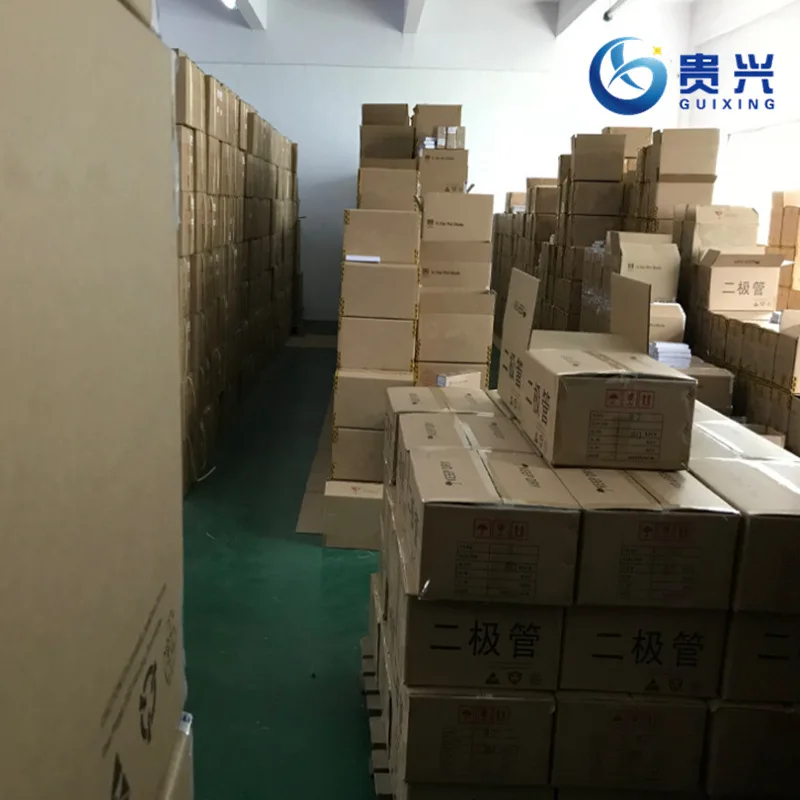 MAX660ESA+T Voltage Regulator and Voltage Controller Switching Regulator SOP-8