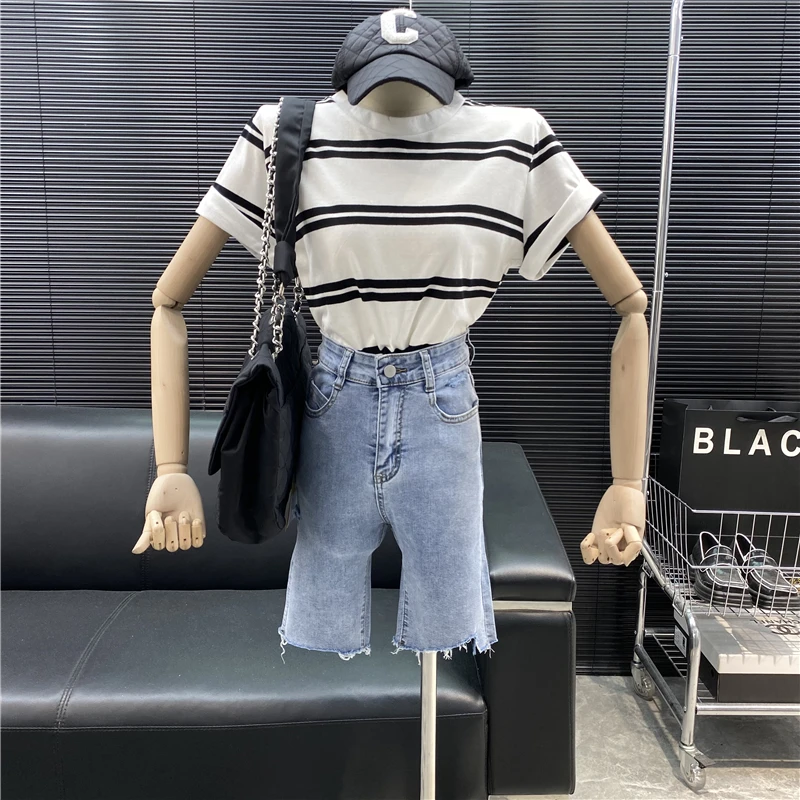 

New 2022 fashion Designer new style Famous brand Drawstring backless stripe short T-shirt Hollowed out Casual Top