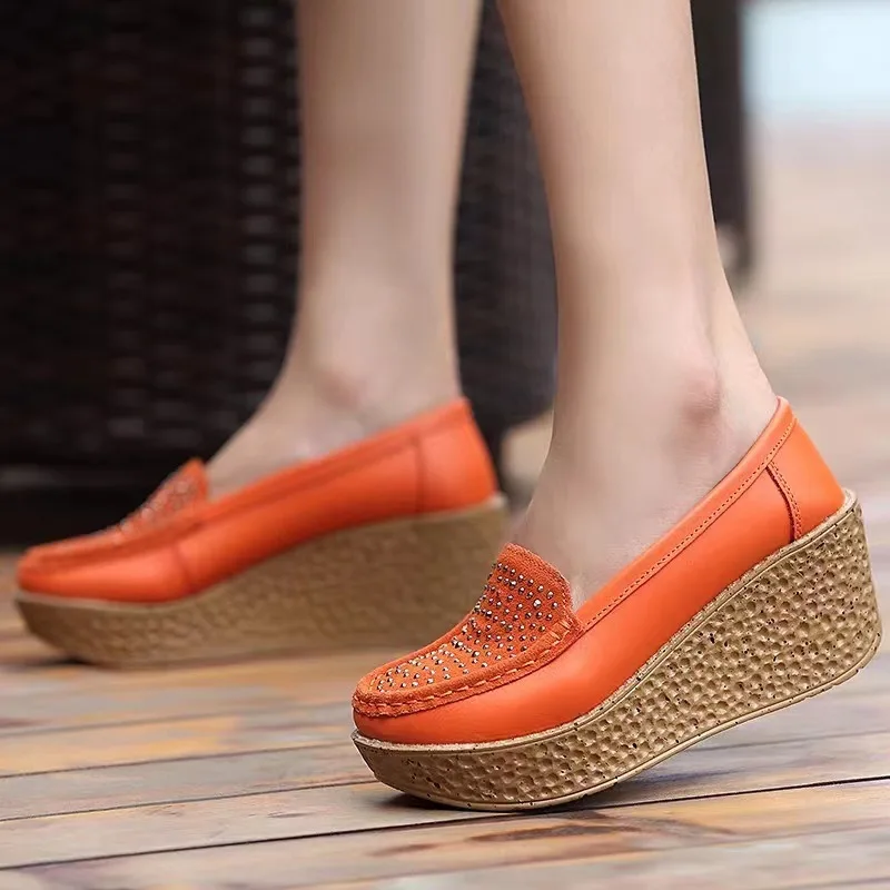 

2025 New Women's Shoes Casual Women Loafers Wedge Women Shoe Slip on Platform Shoes Pu Leather Flat Shoes Women Zapatos De Mujer