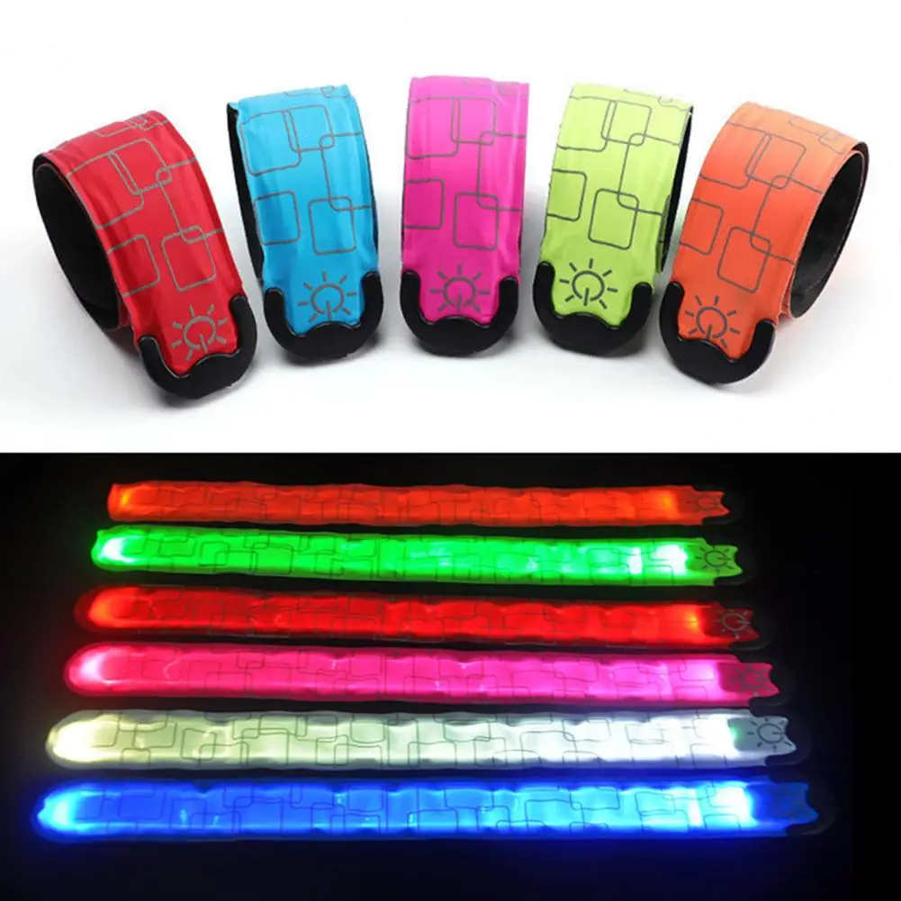 Bracciale a LED Fascia riflettente di sicurezza notturna Lampeggiante ad alta luminosità Sport all\'aria aperta Corsa Bracciale luminoso a LED