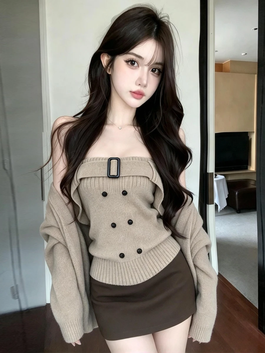 Korean Style Slimming Knitted Crop Top And Vest Two-Piece Set Double Row Button Design One-Shoulder Sweater for Women