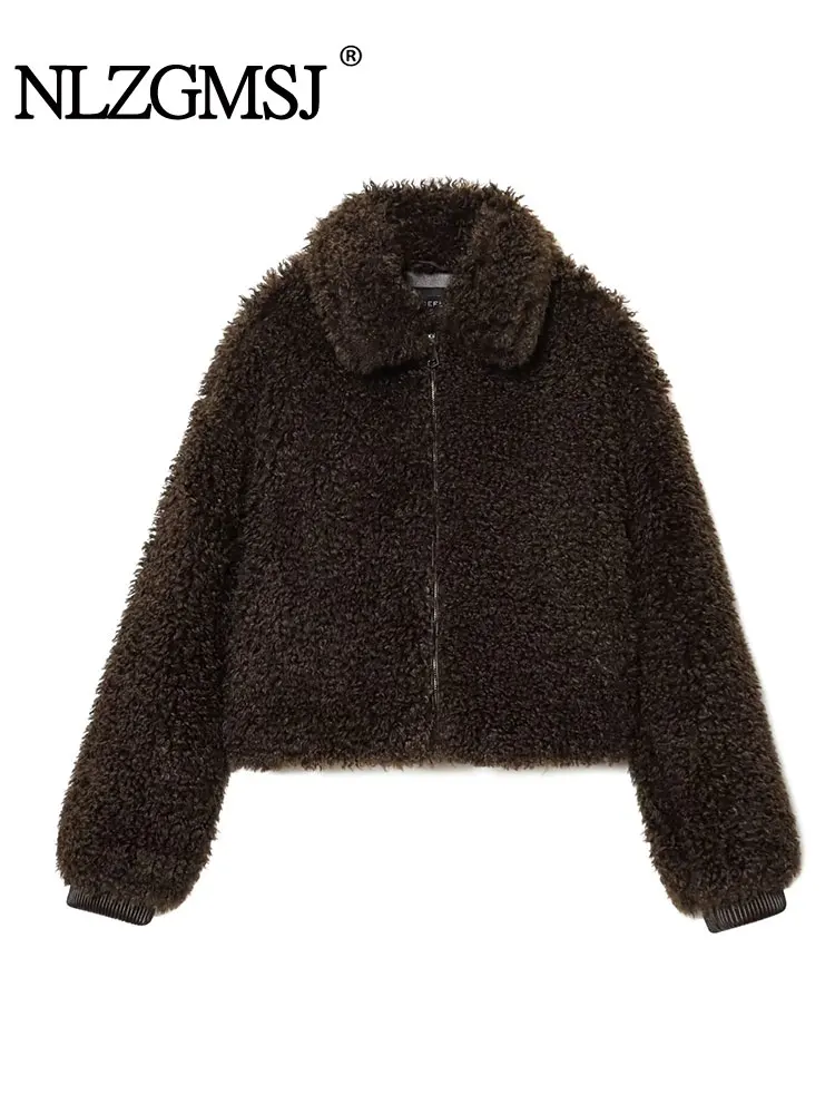 

NLZGMSJ повседневные шикарные искусственные куртки женские с длинным рукавом на молнии короткие толстые мягкие пальто мода 2025 осень-зима верхняя одежда
