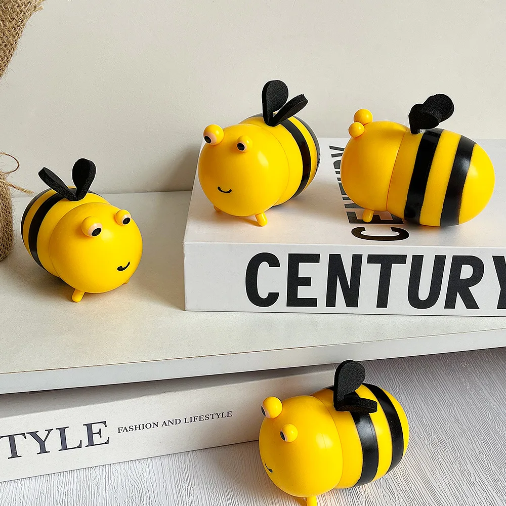 Creative 3D Printing Bee Toothpick Box Household Kitchen Table Toothpick Holder Cute Cartoon Bee Portable Toothpick Box