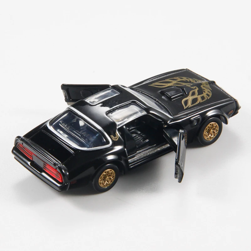 TAKARA TOMY จําลองรถเรือธงสีดํากล่อง TP21 Pontiac Firebird กีฬารถ,ของเล่นเด็ก,เด็กวันเกิดวันหยุดของขวัญ