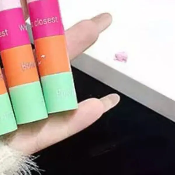 Cappuvini 4-in-1 Kleurveranderende Lipbalsem Combo Kit Hydraterende Kleurloze Oranje Hydraterende Lipverzorging Anti-droogheid Primer Lipstick