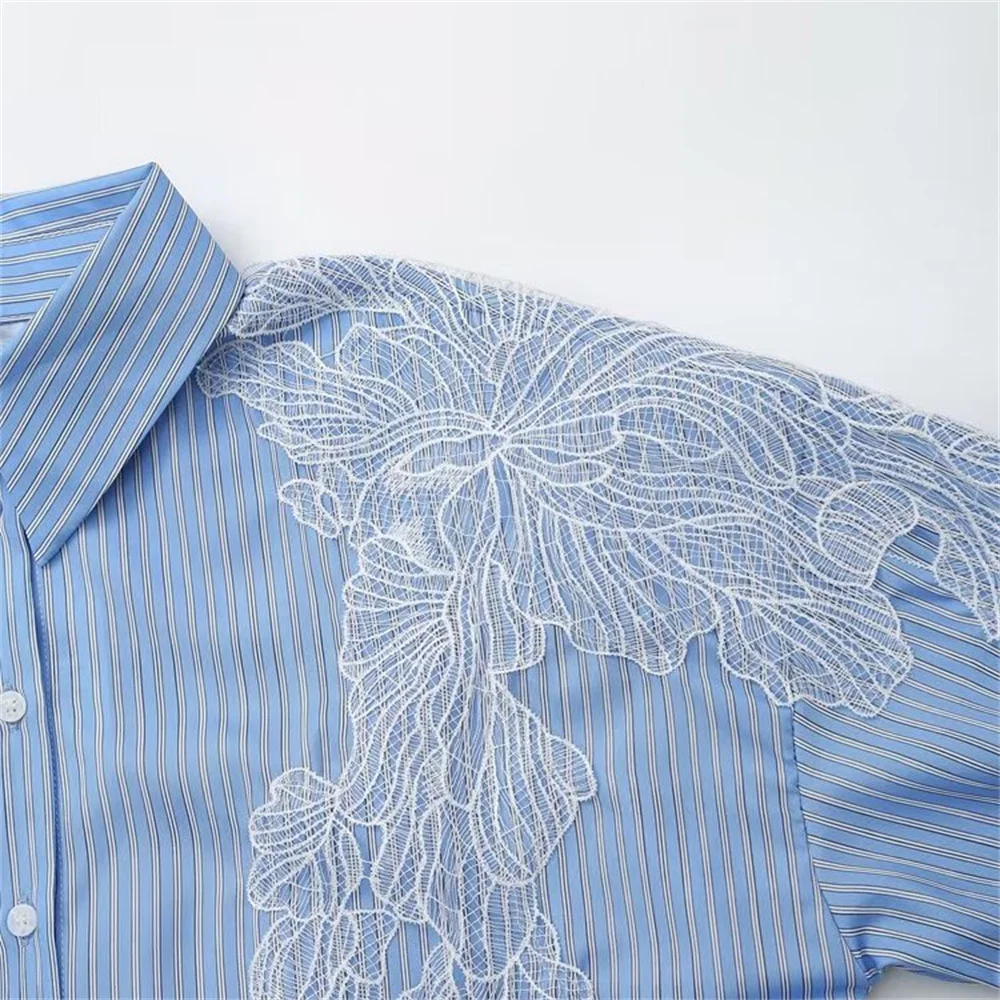 Taop&Za\'s 2024 Summer New Women\'s Fashion and Casual Versatile Embroidered Flower Decorative Striped Shirt