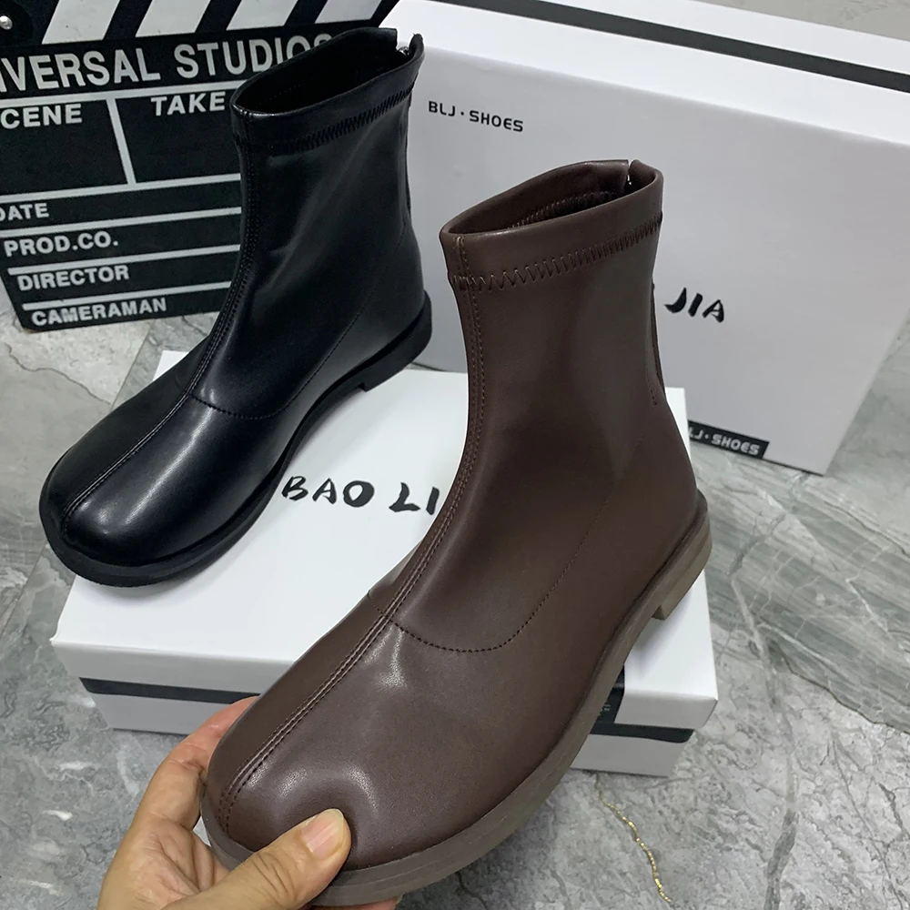 

Модные кожаные женские ботинки, непромокаемые зимние ботинки, зимняя женская обувь больших размеров на теплом меху, нескользящие повседневные ботинки на плоской подошве
