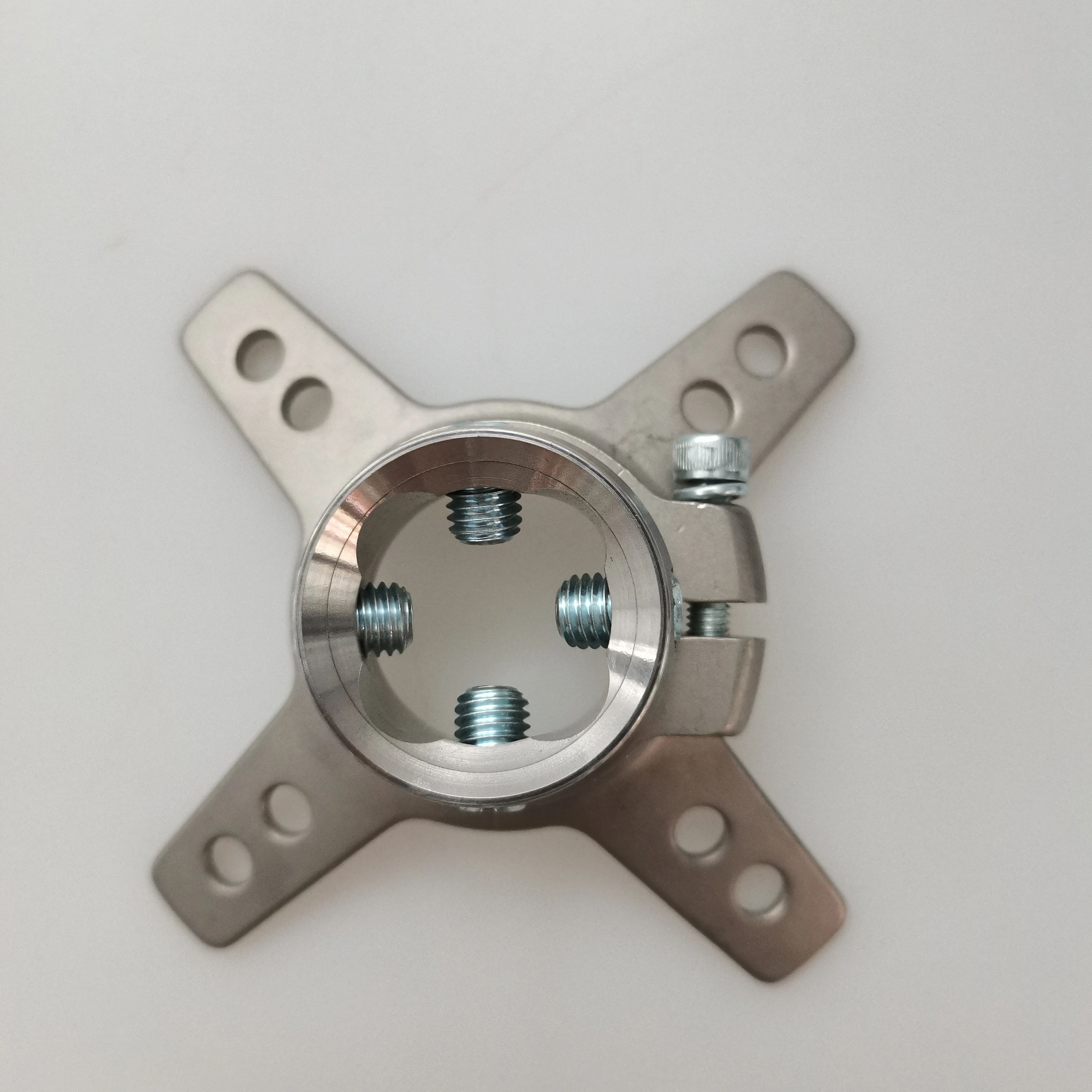 Manufacturer Customization Female Four Jaws Stainless Steel