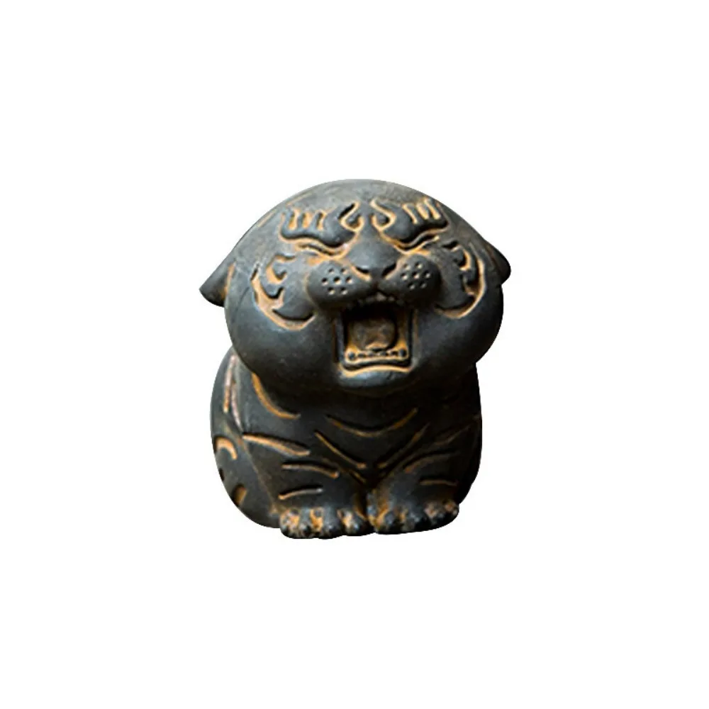 Imitation cast iron mini tiger ornament national style zodiac tiger small cute tiger desktop small ornament handmade sculpture