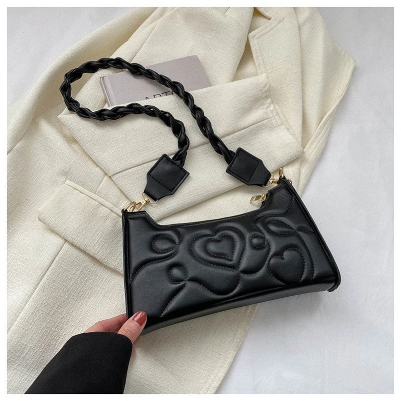 Women\'s Fashion One Shoulder Underarm Bag Personalized Love Embossed Crossbody Bag Summer Autumn Korean Minimalist Fashion Bag