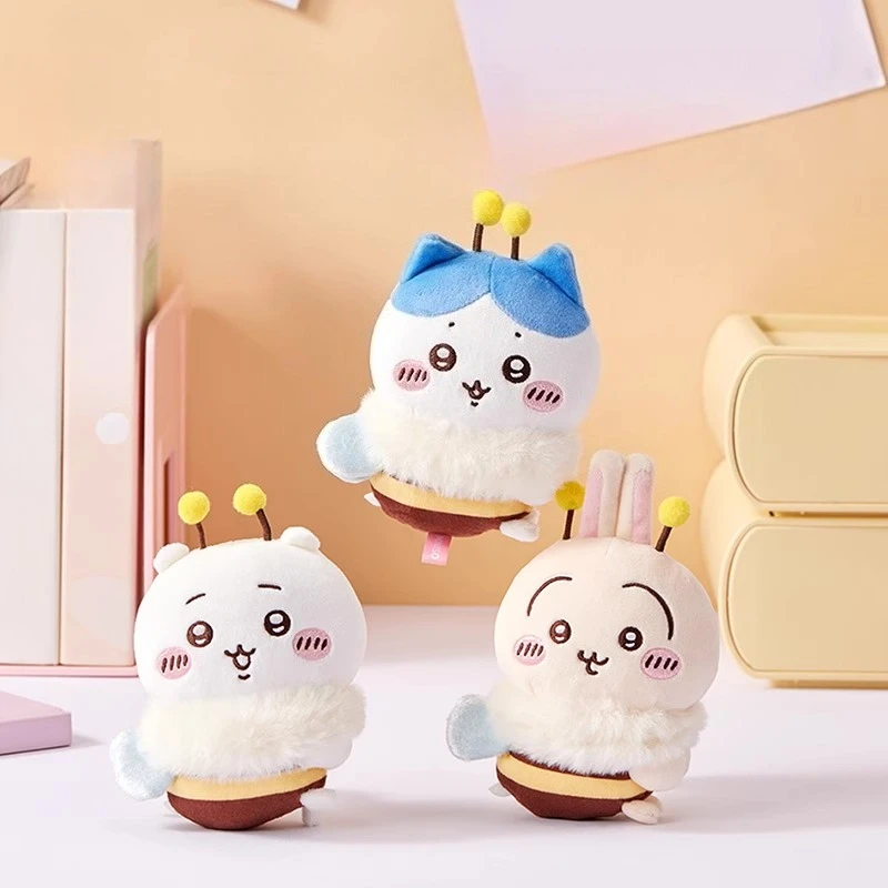 

Chiikawa Cherry Blossom Season Ji Yi Xiao Ba Usaki Honey Bee Hairpin - Sweet and Soft Little Honey, a Holiday Gift for Girls