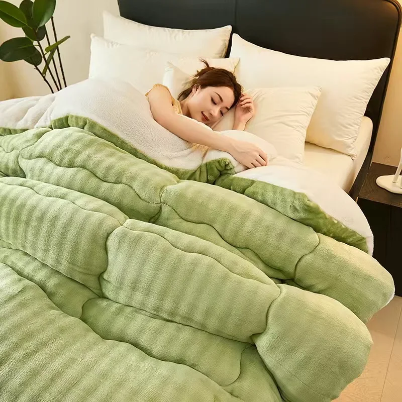 

Lamb wool thickened warm winter quilt with milk velvet spring autumn blanket student dormitory comforter single double blanket