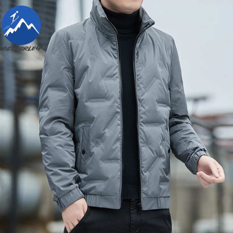 Maxbarley Luxury Men Down Jacket Letter Design Outdoor Travel Cold Resistant Parka Classic Stand Collar Urban Warm Puffer Jacket