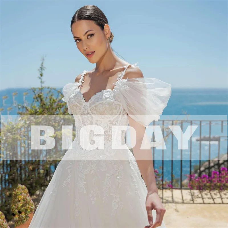 Elegant A-Line Wedding Dresses Women Open Back Lace Spaghetti Straps Off The Shoulder Bridal Gown Sweep Train Vestidos De Noiva