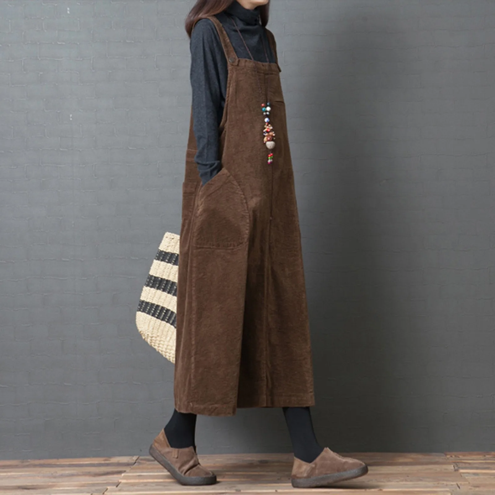 Vintage Long Dress Women Corduroy Strap Dress Fall Elegant Midi Suspender Skirt Girl Plus Size Solid Big Pockets Loose Dress