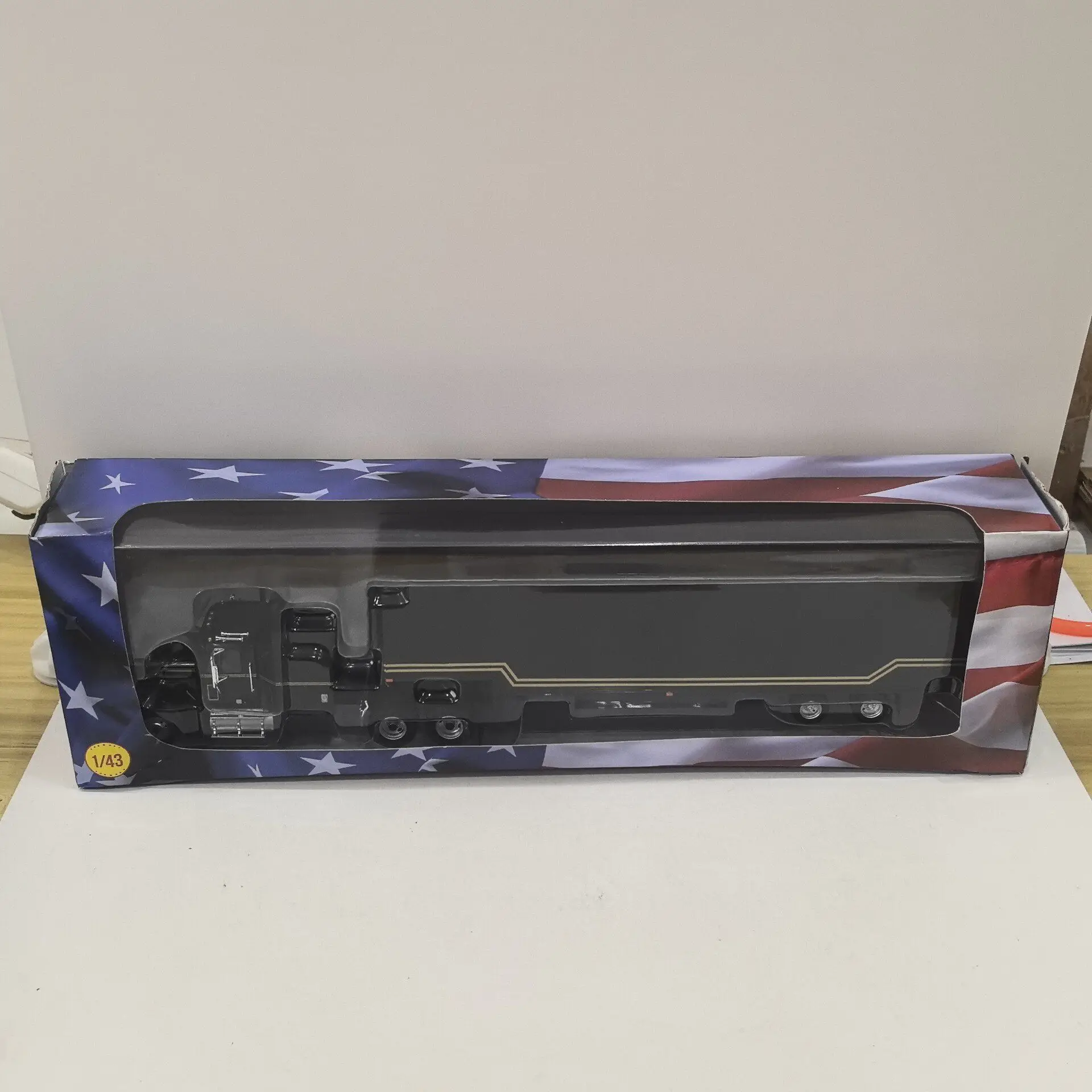 

Модель грузовика GMC General American Tractor Truck Diecast IXO в масштабе 1/43, передняя часть из сплава, пластиковая каркасная часть, модель из сплава T4