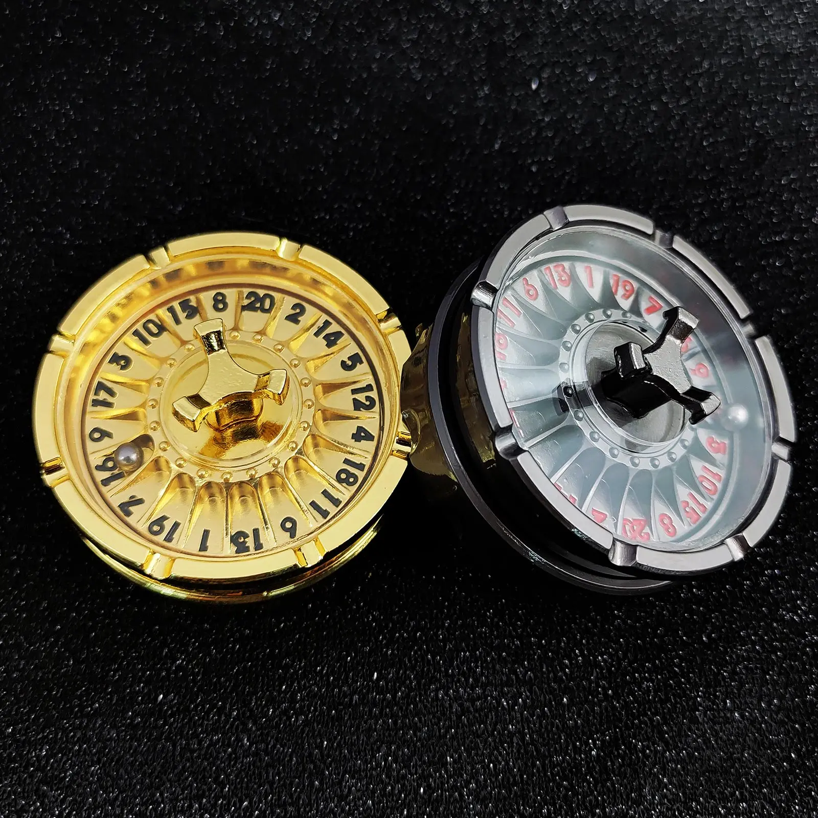 

Декомпрессионные металлические игральные кости GIUADKXD D20, игральные кости TRPG, игральные кости D & D, настольные игровые классические кости MTG с подарочной коробкой