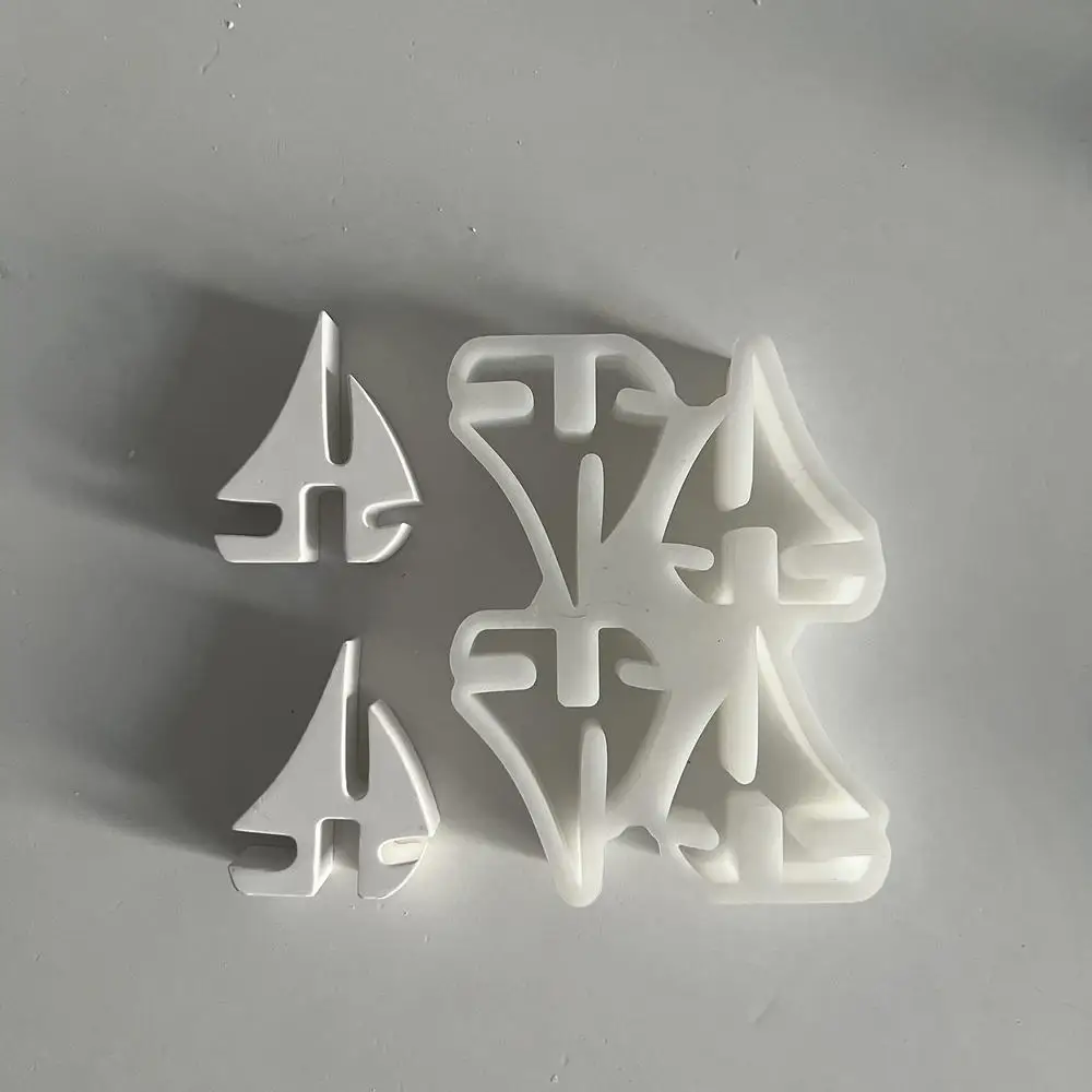 4 Sailboat Plug-in Ornaments Mold Sailboat Plaster Mold Gypsum Boat Mold Ornaments Drop Glue