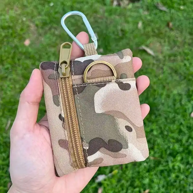 Mini-Geldbörse, Schlüsseletui, sportliche Aufbewahrungstasche aus Nylon mit Reißverschluss im lässigen Stil, Polyestermaterial, kleiner hängender Kartenhalter