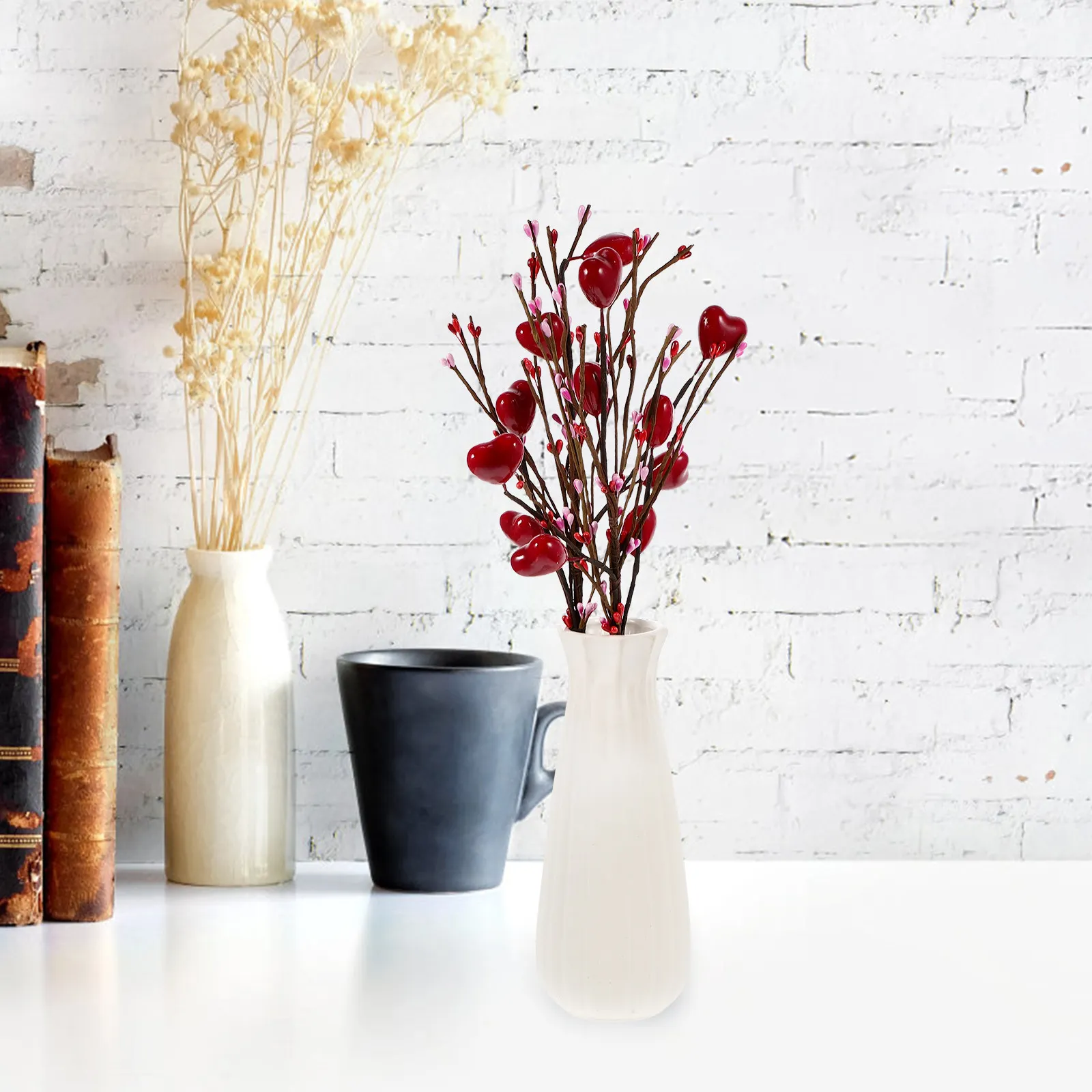 

2 шт. искусственных веток ягод с сердечками для декора на День святого Валентина, украшения стола, центрального элемента композиции, декора сцены