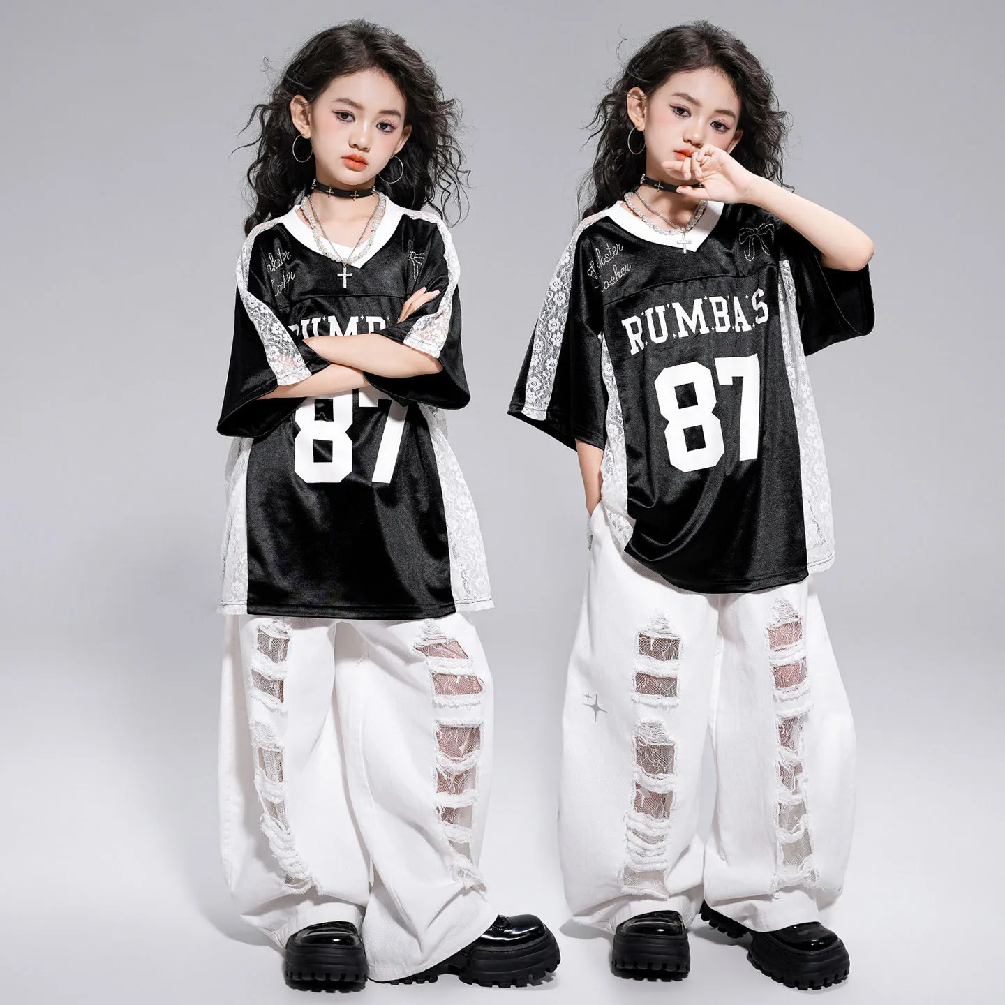 

Kid Kpop Hip Hop Clothing Black Print V Neck T Shirt Top White Casual Distressed Ripped Pants for Girl Boy Dance Costume Clothes