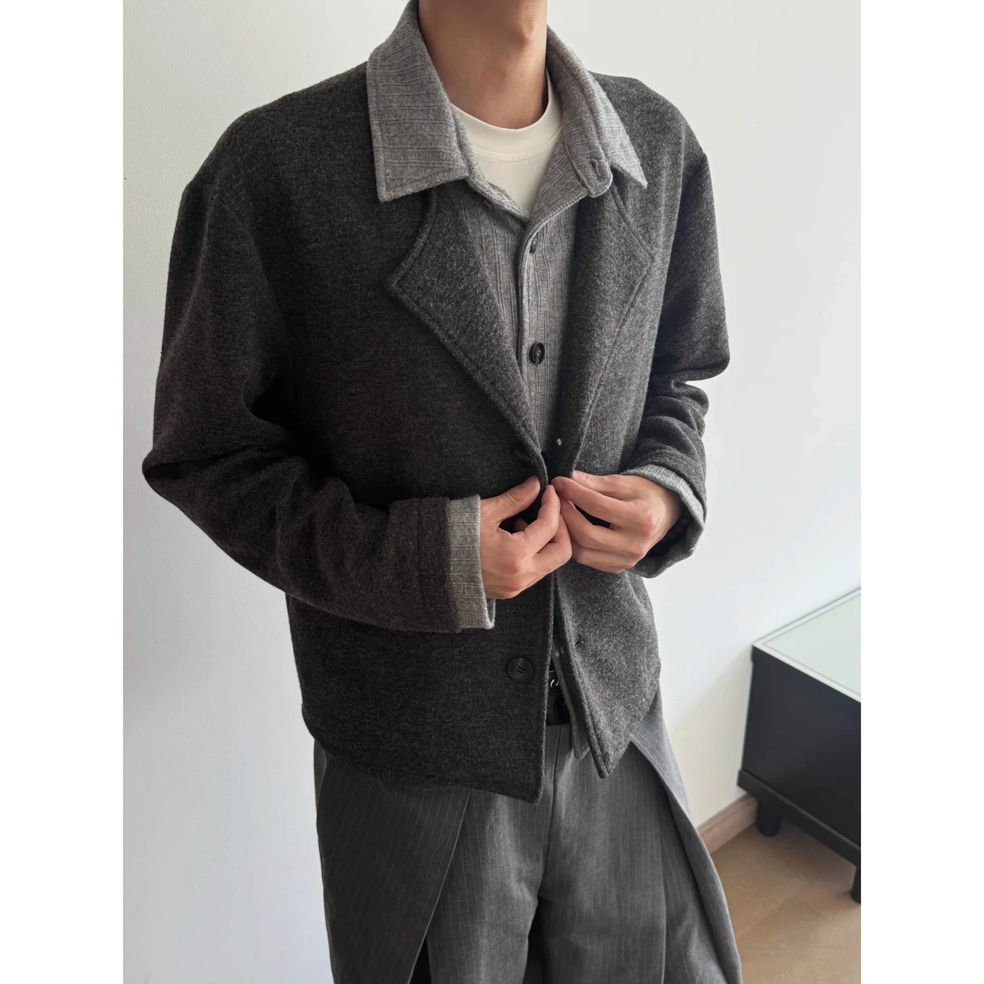 

Мужской осенне-зимний вязаный тюнер в стиле пэчворк с цветочным принтом, шелковый цвет, блузка, кардиган, свободный крой, эластичный подол, молодежный модный полиэстер F...