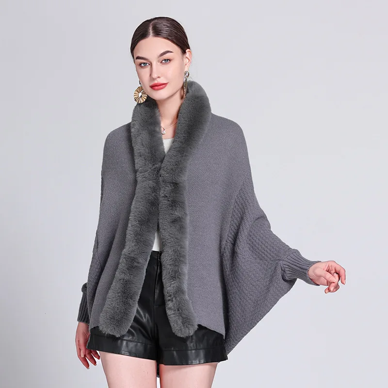 4 Colors Winter Women Poncho Cape Autumn Warm Pattern Batwing Sleeves Cloak Faux Fur Collar Streetwear Knitted Overcoat