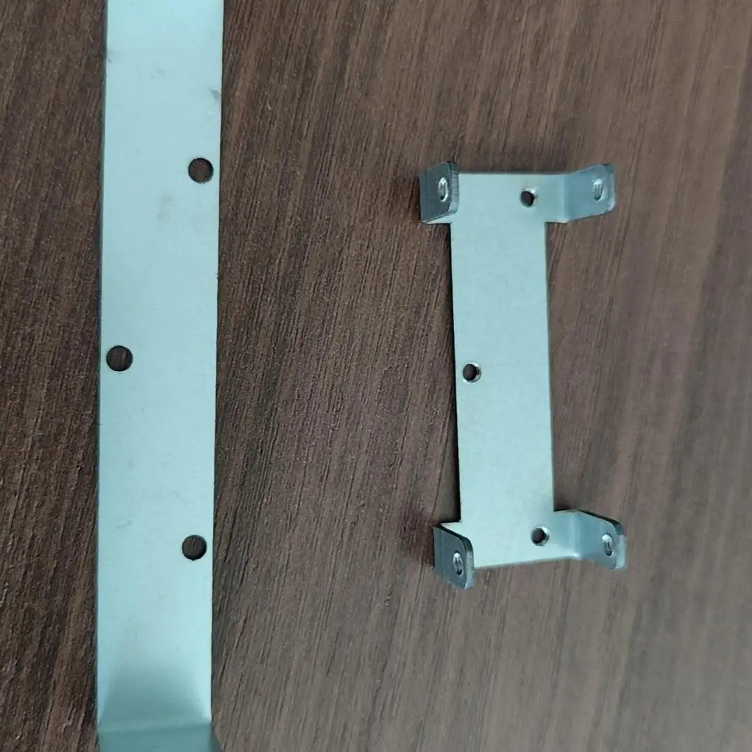 Up and down adjustable shell dedicated hardware bracket