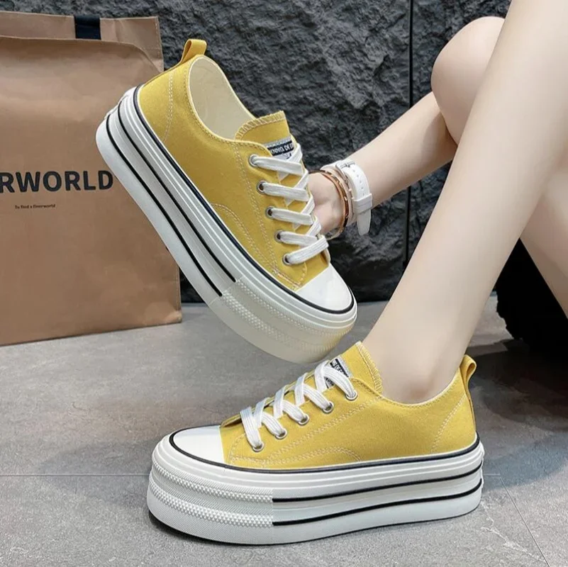 

New Women's Thick Bottom Canvas Shoes Spring Style Casual Sports Platform Sneakers Versatile Flatform White Sneakers