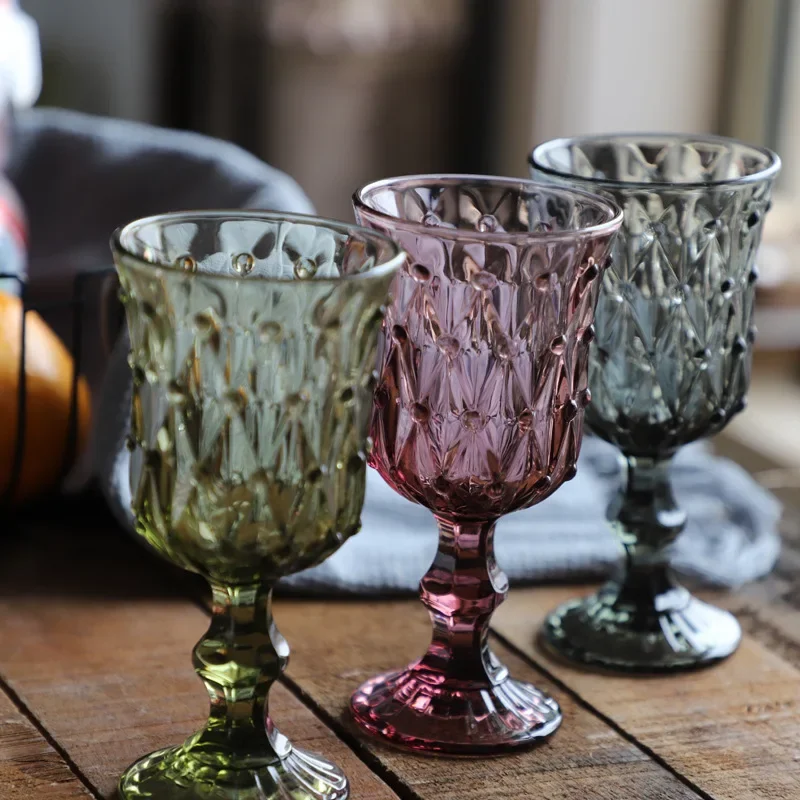 1 Piece 210ml 70z Vintage Beaded Embossed Colored Goblet Green Pink Grey White Wine Glasses Goblets Stemware Glass Cup