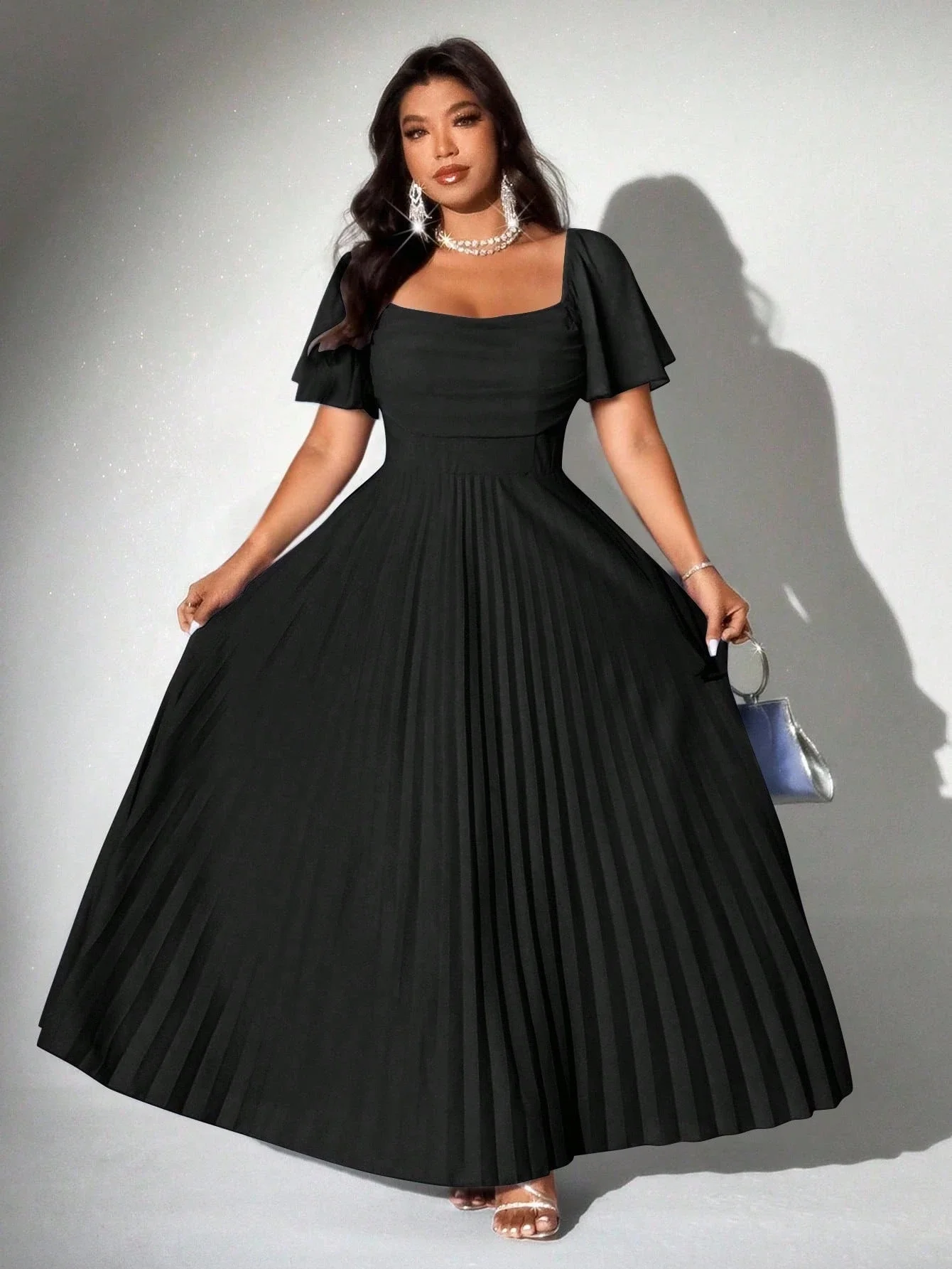 

Elegant Plus Size Black Pleated Flare Sleeve Floor Length Dress For Party Wedding