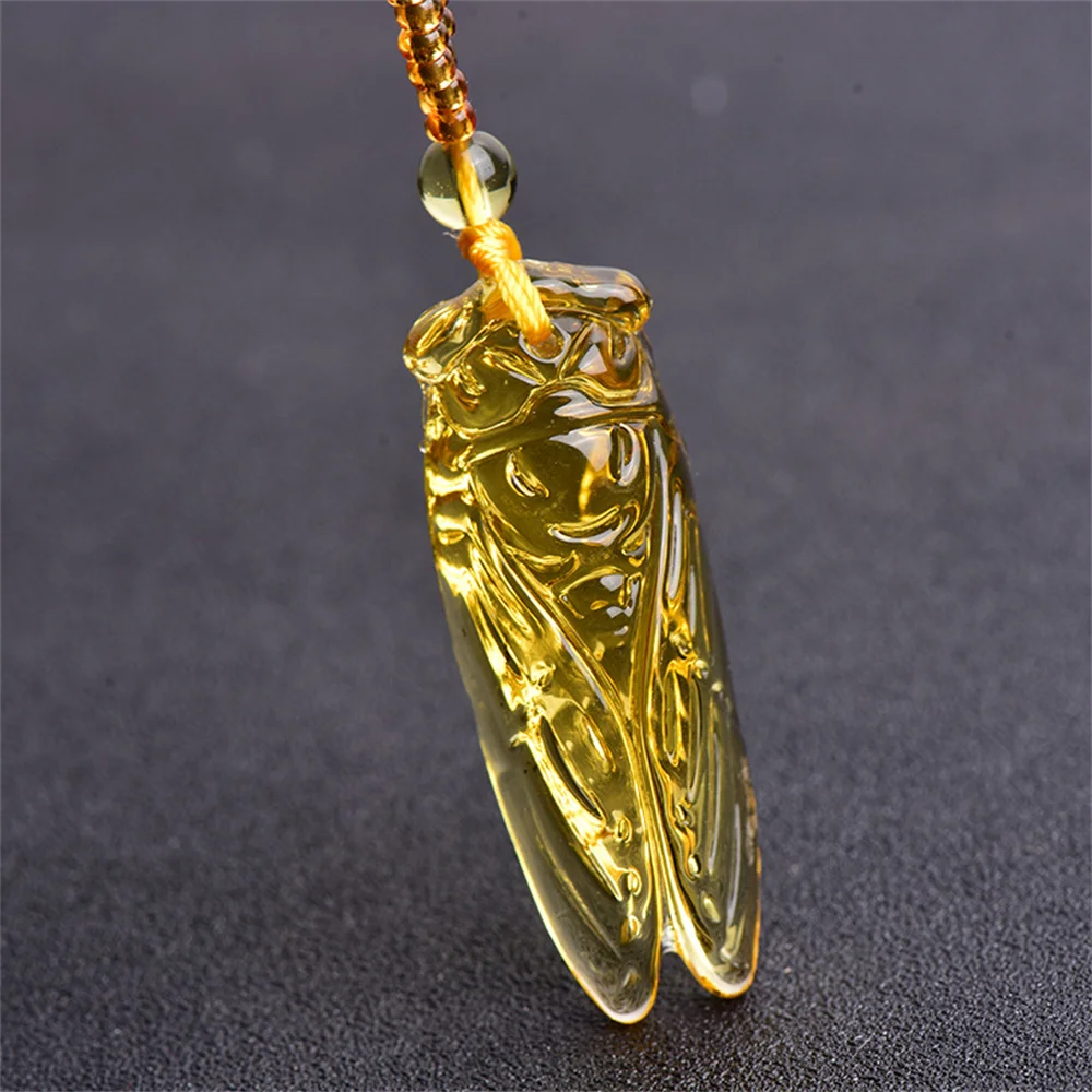 Natural Topázio Mão Esculpida Chinês Cicada Jade Pingente Charme Citrino Moda Jóias para Mulheres Homem Colar Presente