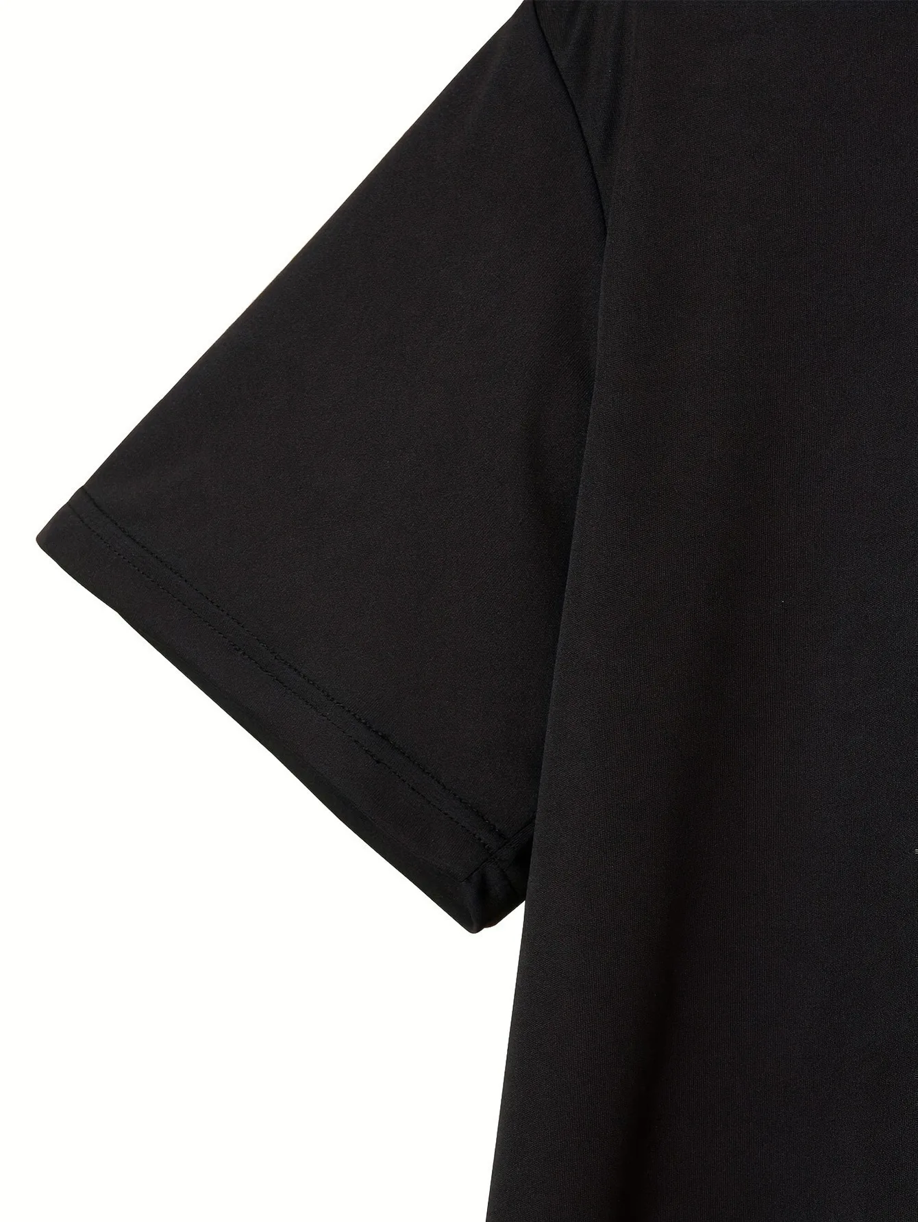 القمصان الرجالية هي بلايز صيفية متعددة الاستخدامات لأزياء الرجال