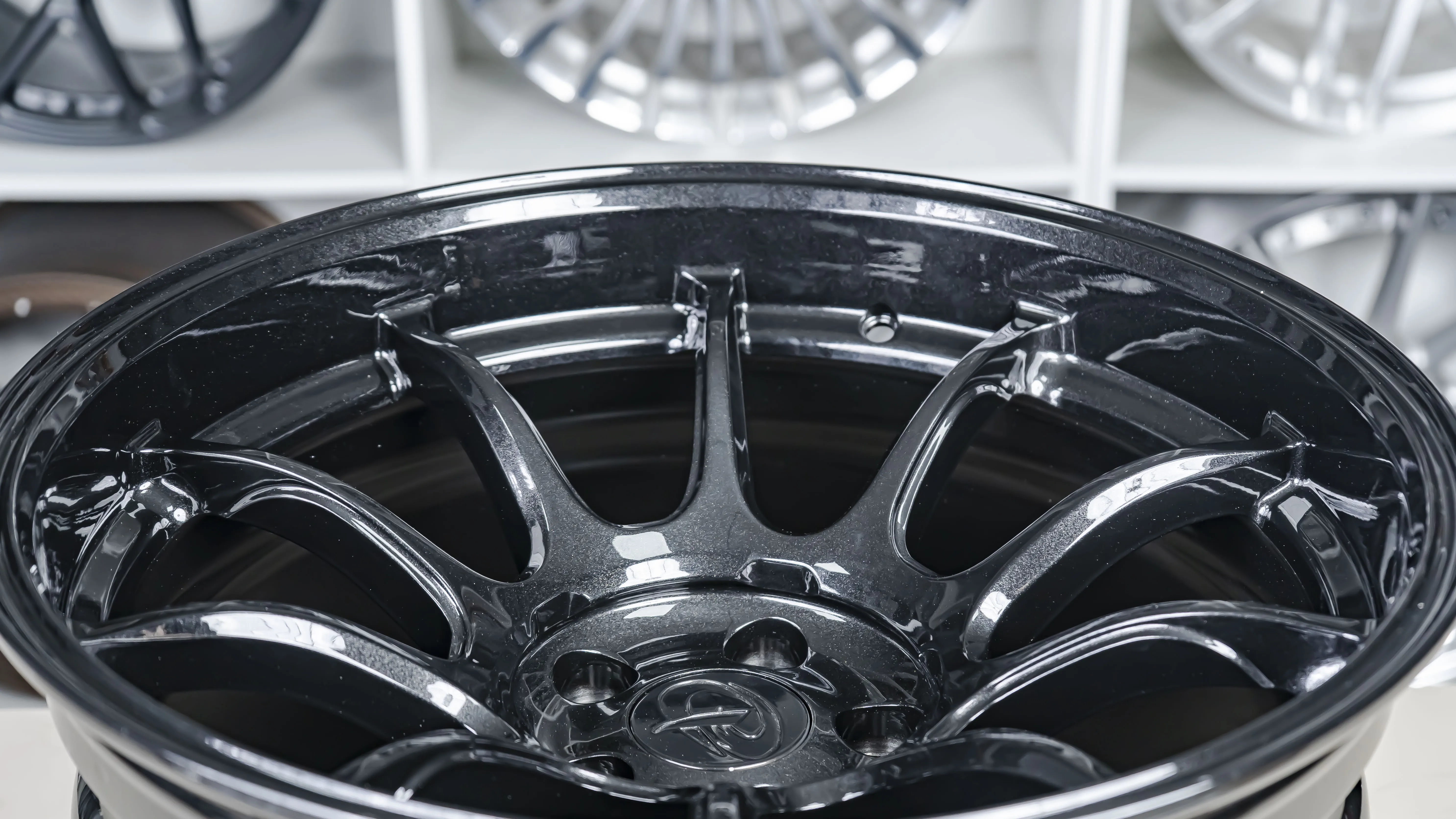 OEM ODM Forged Wheels Custom 18 Inch Flash Black Passenger Car Forged  Wheels for Bugatti Chiron