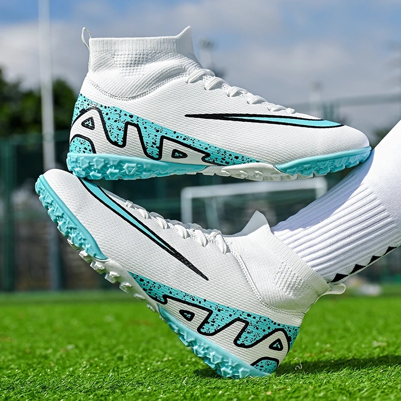 

New Men Football Boots Ankle Soccer Shoes Boys Sneakers Non-Slip TF/FG Professional Match Comfortable Sports Shoes Unisex