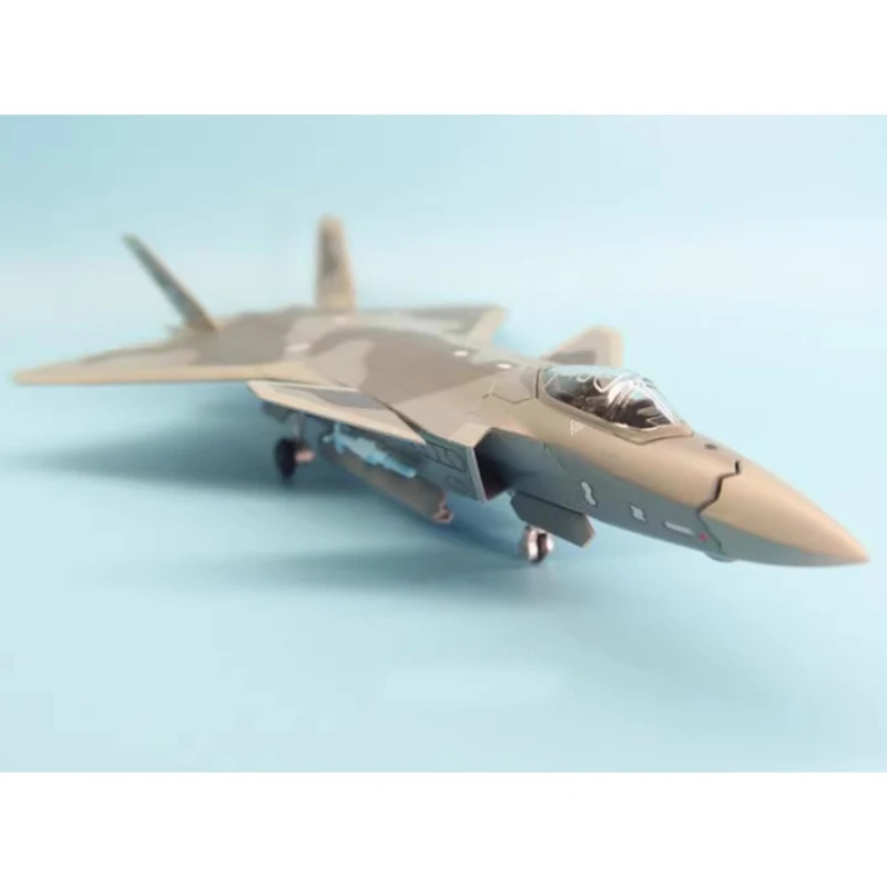 

Модель самолета J-20 из литого металла, масштаб 1:100, имитация стелс-самолета, сувенир, подарок для взрослых и мальчиков
