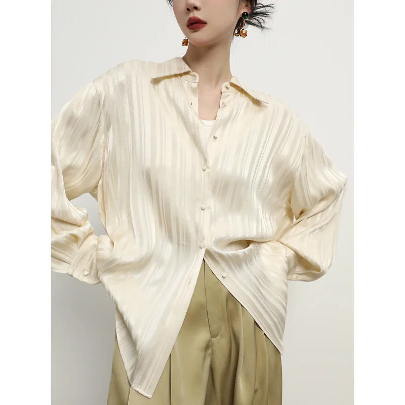 

New Sun Versatile Loose Striped Shirt Women Autumn New Design Jacquard Casual